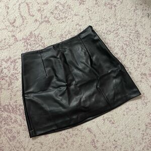 Abercrombie & Fitch Black Mini Skirt